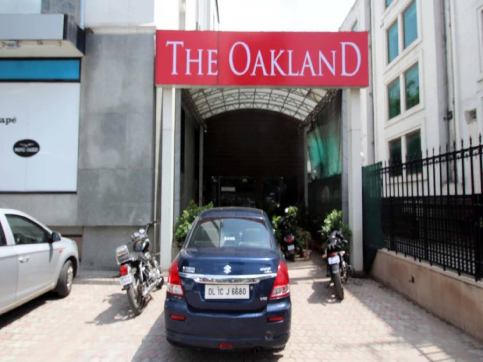The Oakland Plaza By Orion Hotels Nuova Delhi Esterno foto